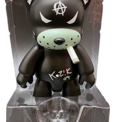 Qee by Toy2R Graffiti Street Pop Artwork