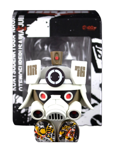 Canbot76- Phantom White Canbot Art Toy by Dragon76 x Czee13