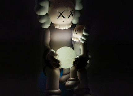 Juguete artístico marrón de vacaciones en Tailandia de Kaws - Brian Donnelly