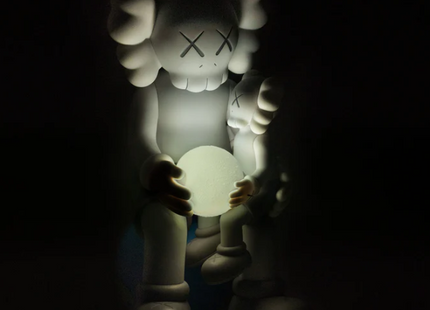 Juguete artístico gris de Holiday Thailand de Kaws - Brian Donnelly