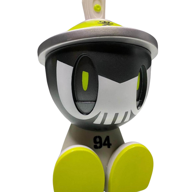 The 94 Lil’ Qwiky Canbot Canz Art Toy Figure by Quiccs x Czee13