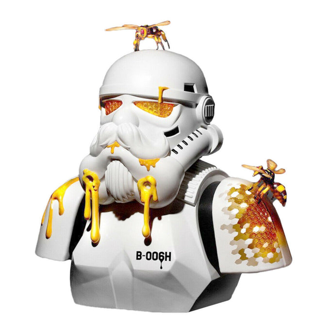 HIVE B-006H Battle Star Wars Sculpture Art Toy by Vectormobb