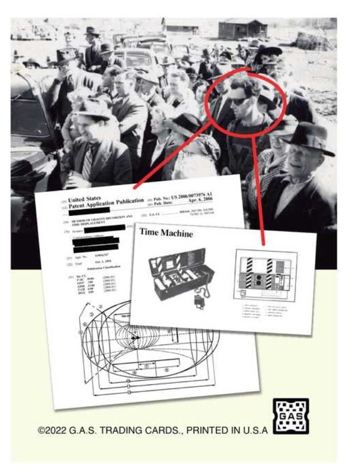 Objeto de arte de la edición John Titor Rookie Unmasked de GAS Trading Card – Colección de arte con pintura en aerosol