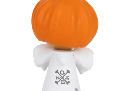 PumpKid- Play-to-Death Art Toy by Czee13