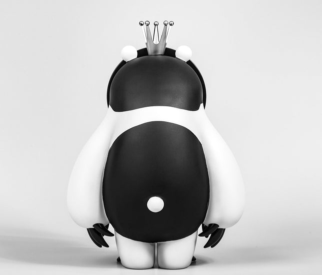 Reverse Panda Art Toy by Honmono Taiketsu